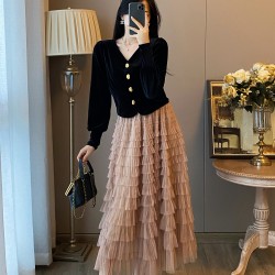 New style pink skirt suit, velvet black top